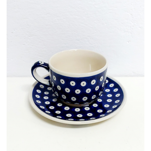 cup and saucer