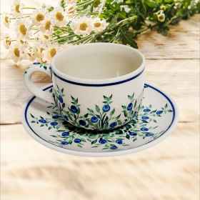 cup and saucer