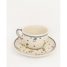 cup and saucer